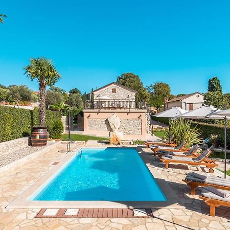Kaštelir Villa Alma מראה חיצוני תמונה