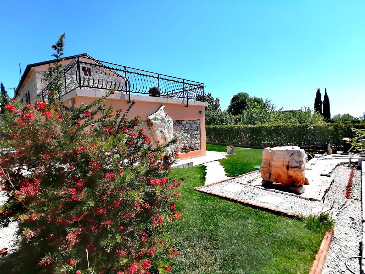 Kaštelir Villa Alma מראה חיצוני תמונה
