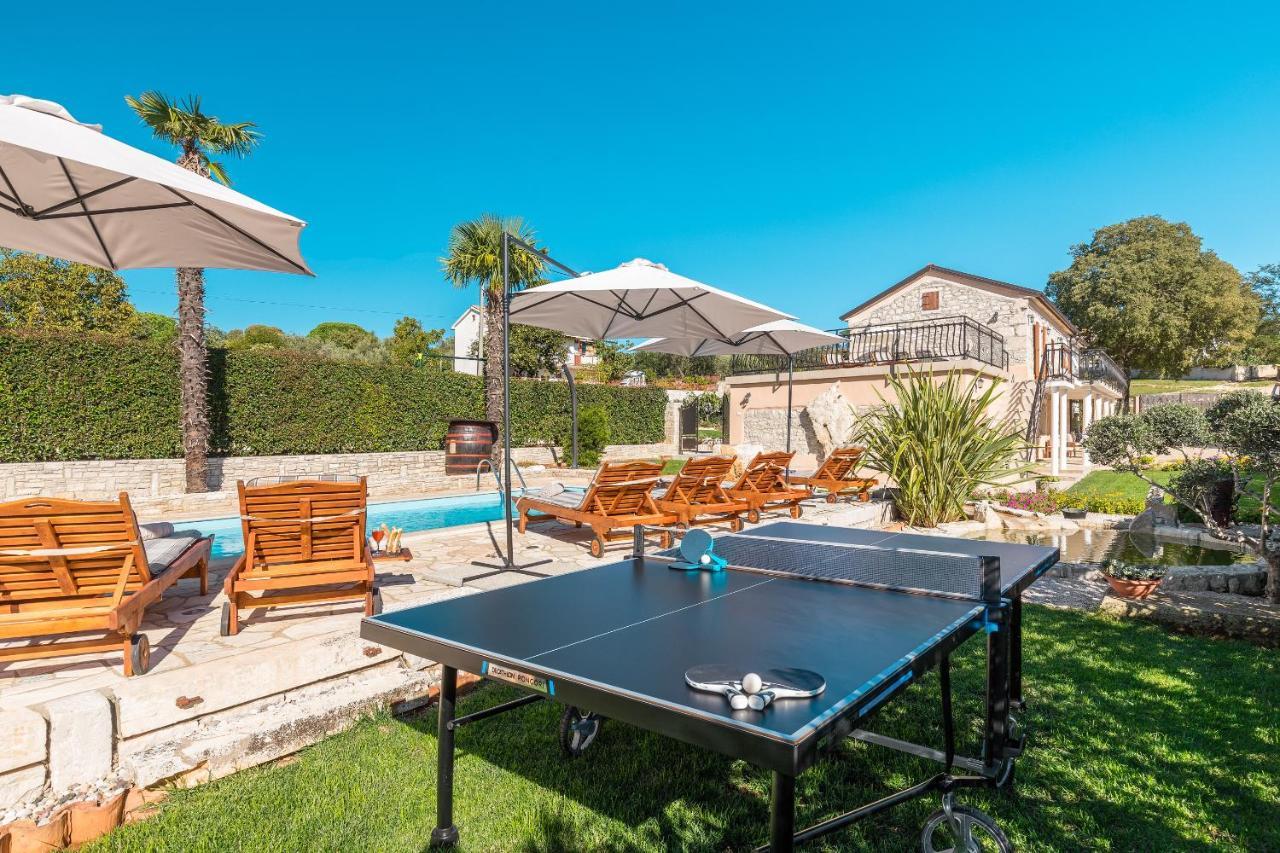 Kaštelir Villa Alma מראה חיצוני תמונה